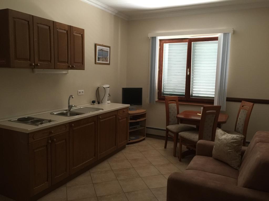 Americana Luxury Apartments Zablaće エクステリア 写真
